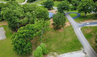 109 Tucker Creek Rd, Alton, MO 65606