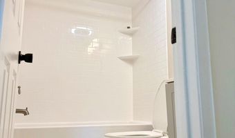 4903 AMERICANA Dr T7, Annandale, VA 22003
