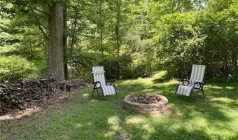 4206 Wembleton Dr, Allison Park, PA 15101
