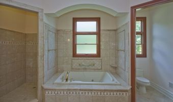 81 Potts Rd, Allentown, NJ 08501