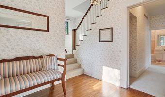 617 S 6th St, Goshen, IN 46526