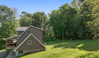 177 Freeman Falls Rd, Acme, PA 15610