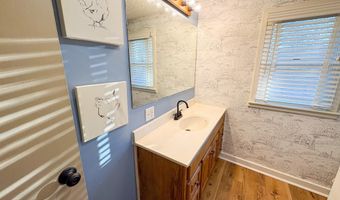 9372 State Highway PP, Ava, MO 65608