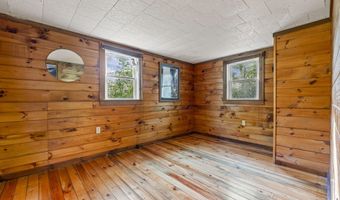 117 Taylor Woods Rd, Belgrade, ME 04917