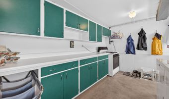 89 S Clarendon Ave, Addison, IL 60101