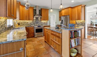 212 MONROE Ave, Belle Mead, NJ 08502