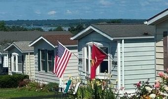 23 Bayview Park Ave, Middletown, RI 02842