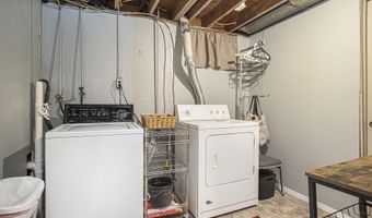 704 Hoaglin Dr, Albion, MI 49224