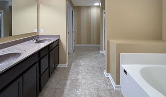 930 Penstock Ct, Avon, IN 46123