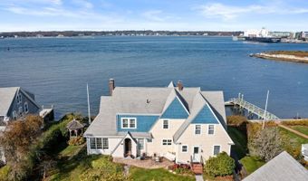 35 Benedict Rd, Bourne, MA 02532