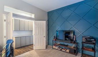 71 Fountainhead Cir, Henderson, NV 89052