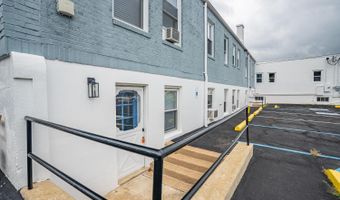 525 7th St, Altavista, VA 24517