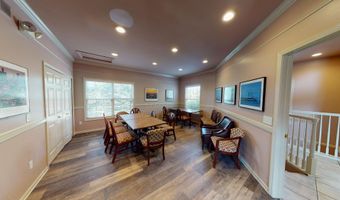 3042 Barclay Way, Ann Arbor, MI 48105