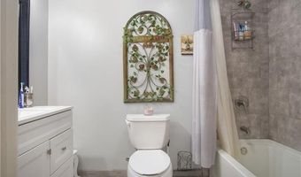 1907 PLANTATION Dr, Alexandria, LA 71303