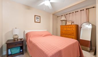 298 Moomuku Pl, Honolulu, HI 96821