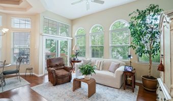 28 Jumping Brook Ln, Barnegat, NJ 08005