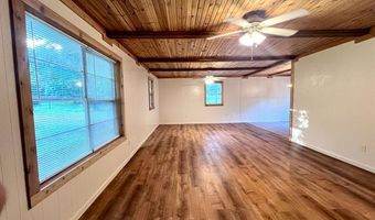 520 NW B St, Antlers, OK 74523