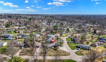 122 Edgewood Dr, Bedford, IN 47421