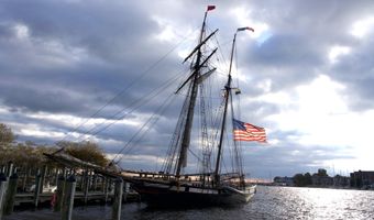 30 CORNHILL St, Annapolis, MD 21401