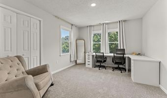 242 Mountain Range Rd, Boiling Springs, SC 29316