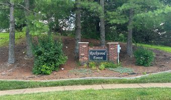 1322 Rockwood Forest Dr, Arnold, MO 63010