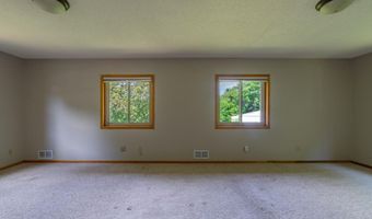 46254 Rutabaga Rd, Askov, MN 55704