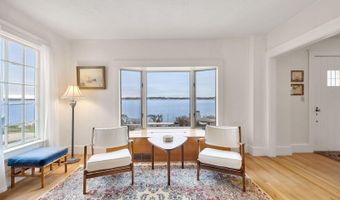 35 Benedict Rd, Bourne, MA 02532
