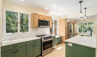 23 Lake Shore County Rd, Beverly Shores, IN 46301