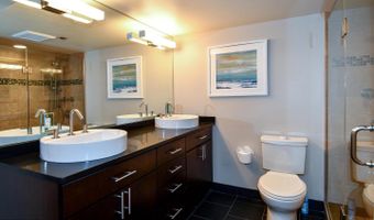 1301 N COURTHOUSE Rd #1005, Arlington, VA 22201