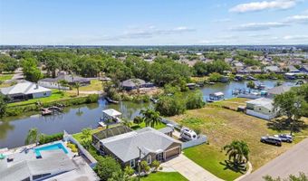 403 FLAMINGO Dr, Apollo Beach, FL 33572