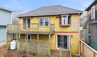78 Ledgelawn Ave, Bar Harbor, ME 04609