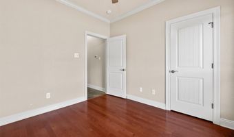 164 Crystal Lake Rd, Austin, AR 72007
