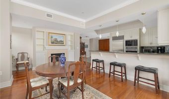 341 Thames St 209 S, Bristol, RI 02809