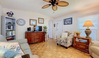 56 Leisure Dr, Auburndale, FL 33823