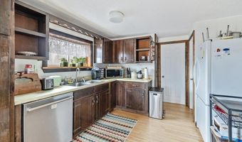 95 Center Bay Rd, Alburgh, VT 05440