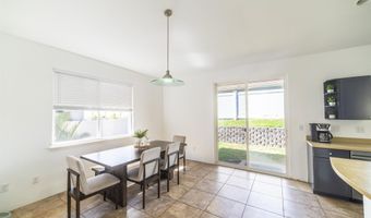 70 Hoku Puhipaka St, Kahului, HI 96732