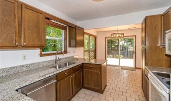 330 Broken Lance Pl, Alpharetta, GA 30022