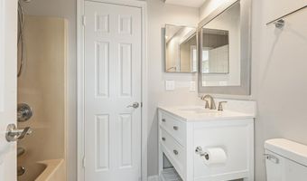 3365 CHEVERLY Ct 3365, Abingdon, MD 21009