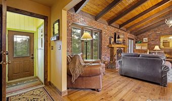 89 Aspen Leaf Ln, Bellvue, CO 80512