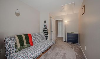 121 WYNNEFIELD Rd, Bear, DE 19701