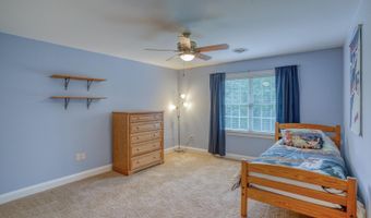 33 CHADWICK Dr, Dover, DE 19901