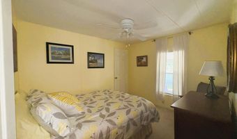 905 Dogwood Dr, Barefoot Bay, FL 32976