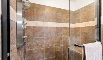 609 E Quitman St, Alba, TX 75410