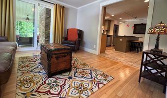 754 Rustic Ln, Cheshire, CT 06410