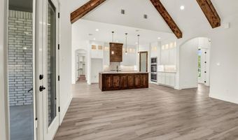 201 Tankhouse Ter, Weatherford, TX 76085