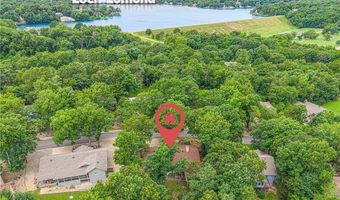 36 Sandwick Dr, Bella Vista, AR 72715