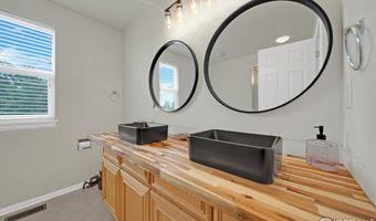 5292 Goldfinch St, Brighton, CO 80601