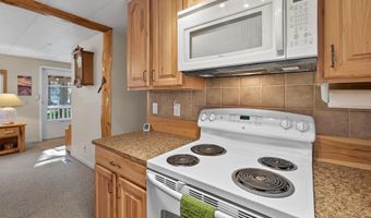 60221 Winnebago Ln, Bend, OR 97702