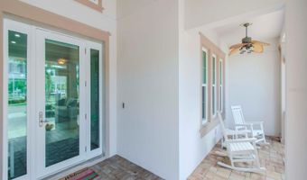 717 MANNS HARBOR Dr, Apollo Beach, FL 33572