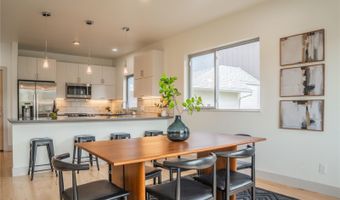 6892 Juniper Ct, Arvada, CO 80007